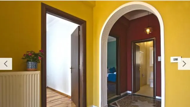Cosy Colorful House With Private Parking *